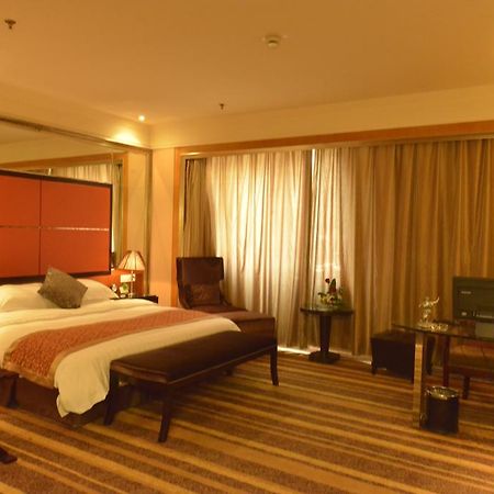 Sprot-Life Garden Hotel 우한 외부 사진