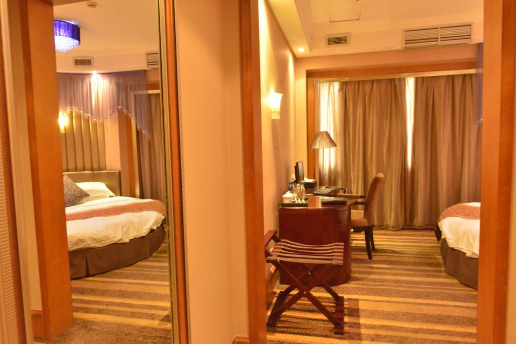 Sprot-Life Garden Hotel 우한 외부 사진